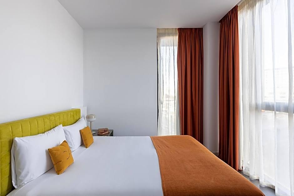 Cosmo Apartments Sants