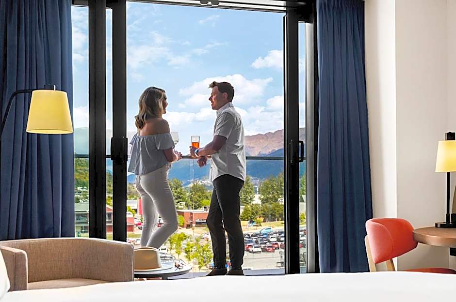 Holiday Inn Queenstown Remarkables park By IHG