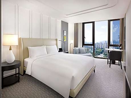 Luxury Lake Room with 1 King Size Bed, Lake View