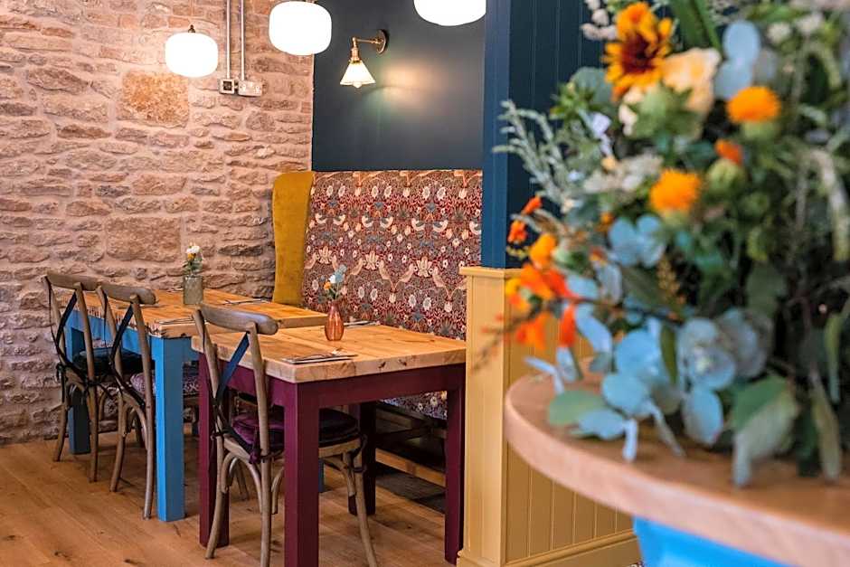 The Sheep and Penguin