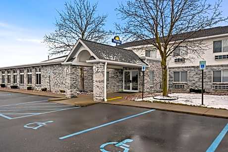 Days Inn by Wyndham Imlay City