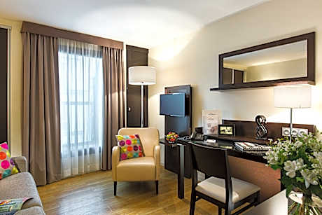 One Bedroom Apartment
