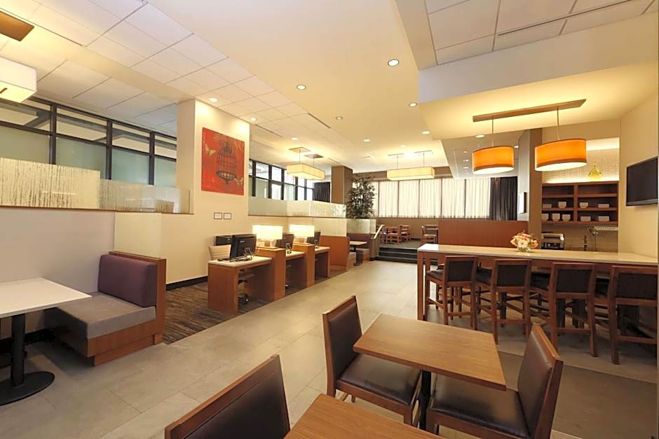 Hyatt Place Flushing/Laguardia