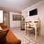 Parthenon Art Hotel