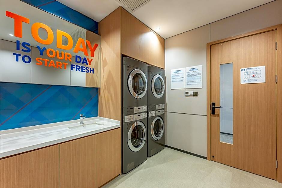 Holiday Inn Express Taizhou City Center By IHG