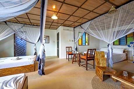 Quadruple Room with Balcony