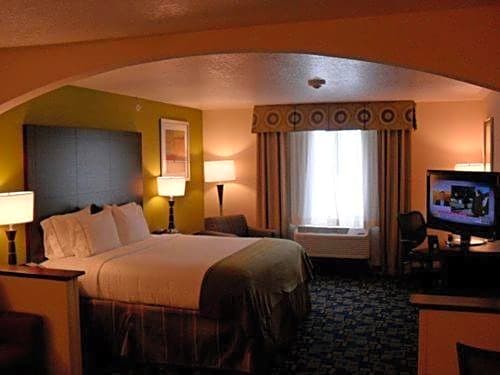 Holiday Inn Express And Suites Urbandale Des Moines