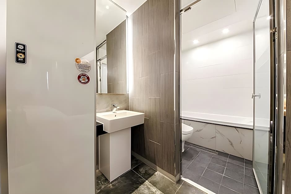 Hotel Oscar Seomunmarket