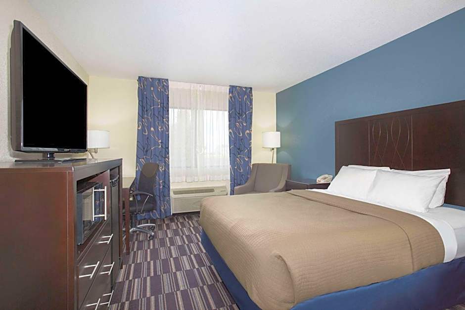 AmericInn by Wyndham Mount Pleasant
