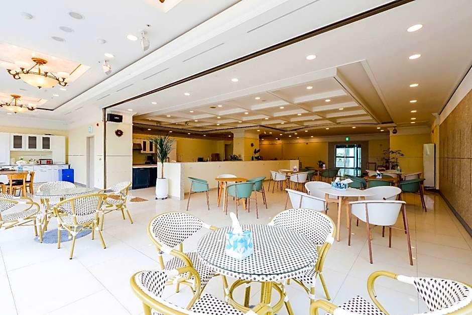 Kabo Hotel