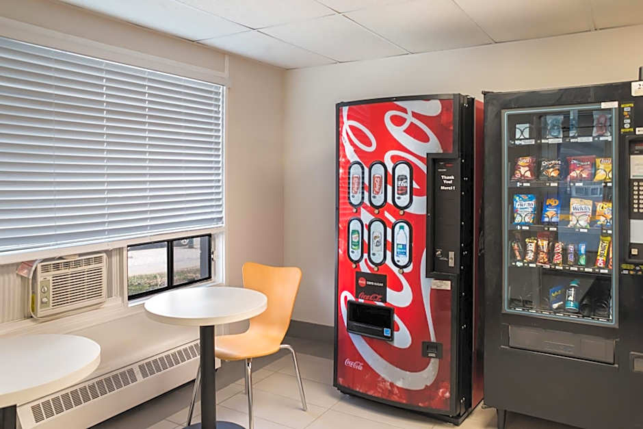 Motel 6-Fort St. John, BC