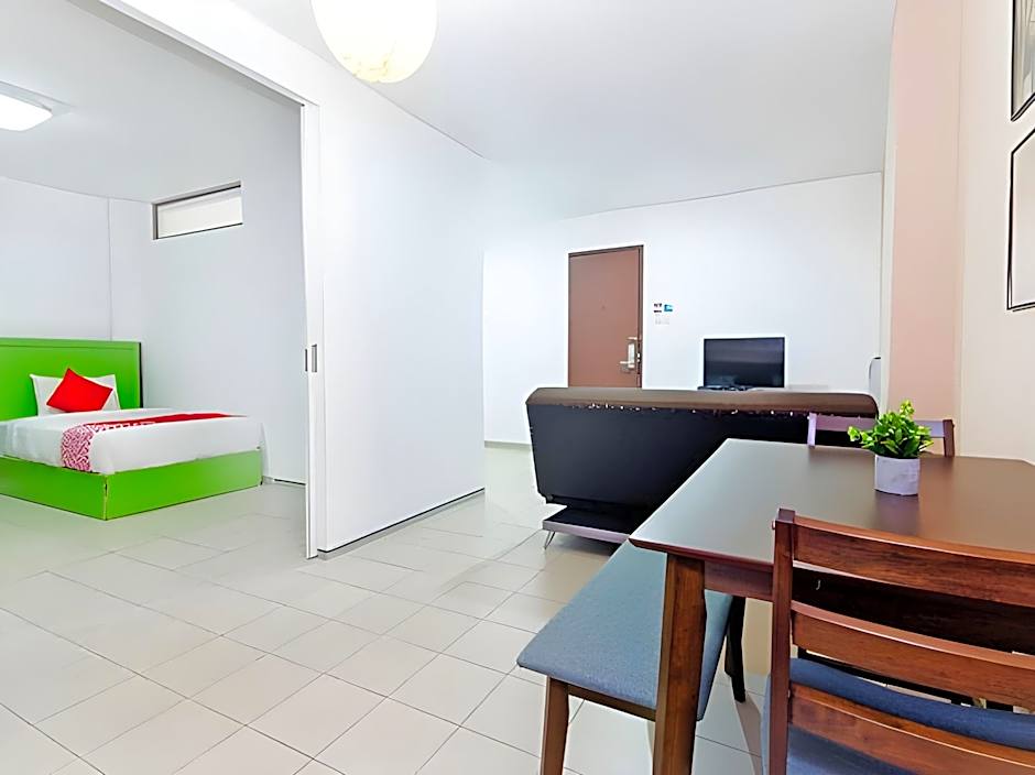 Y Hotel