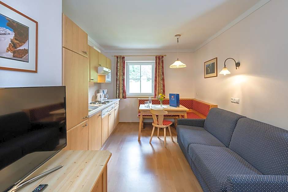 Hotel & Appartement Auerhahn