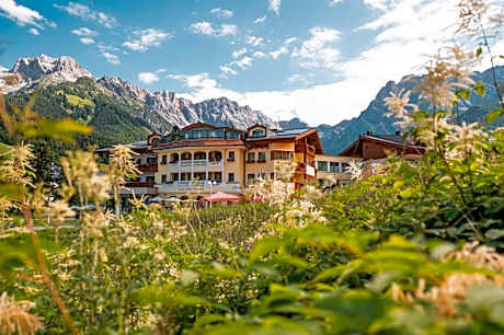 Berg & SPA Hotel Urslauerhof