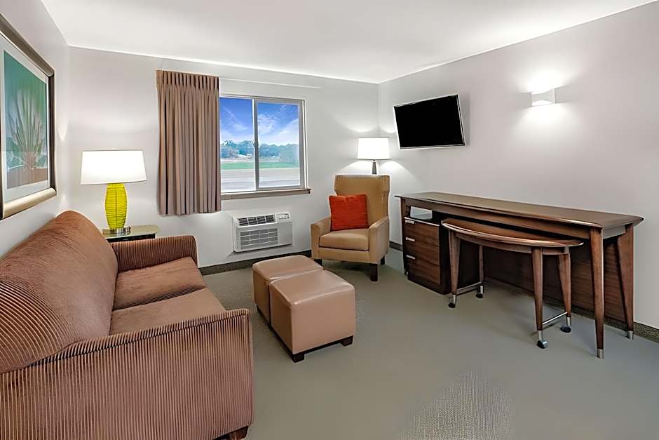 Travelodge by Wyndham Lovell/Bighorns