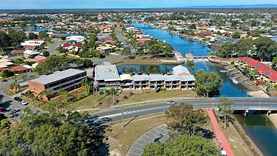 Bribie Waterways Motel