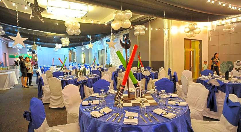 Circle Inn - Hotel & Suites