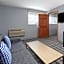AmericInn by Wyndham Grinnell
