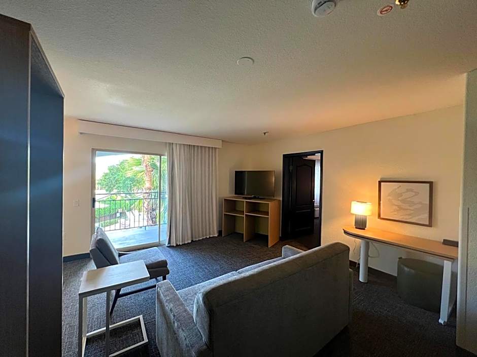 Spark by Hilton Glendale Peoria Phoenix North