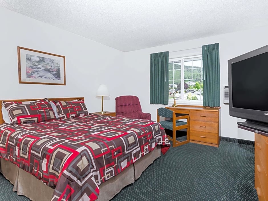 Travelodge by Wyndham Grants Pass