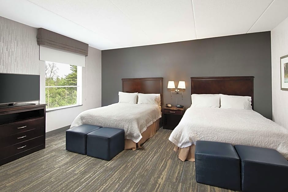 Hampton Inn - Suites by Hilton Barrie Ontario Canada