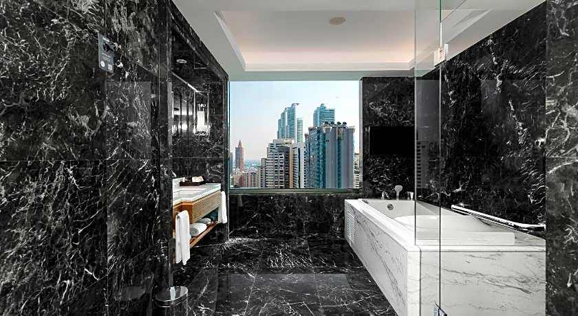 Radisson Blu Plaza Bangkok