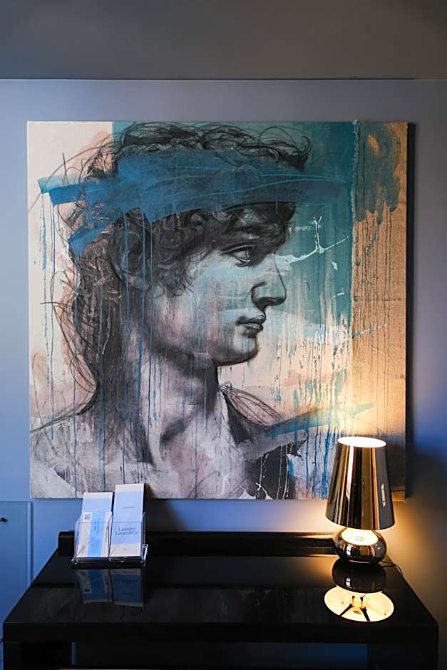 Stendhal Luxury Suites