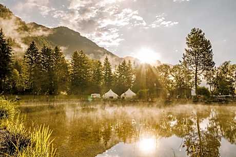 Camping & Ferienunterkünfte Steinplatte