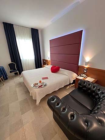 Economy Double or Twin Room