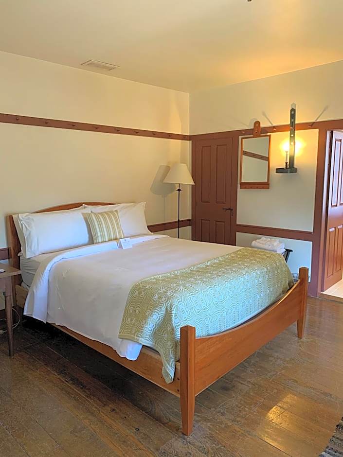 Shaker Village of Pleasant Hill