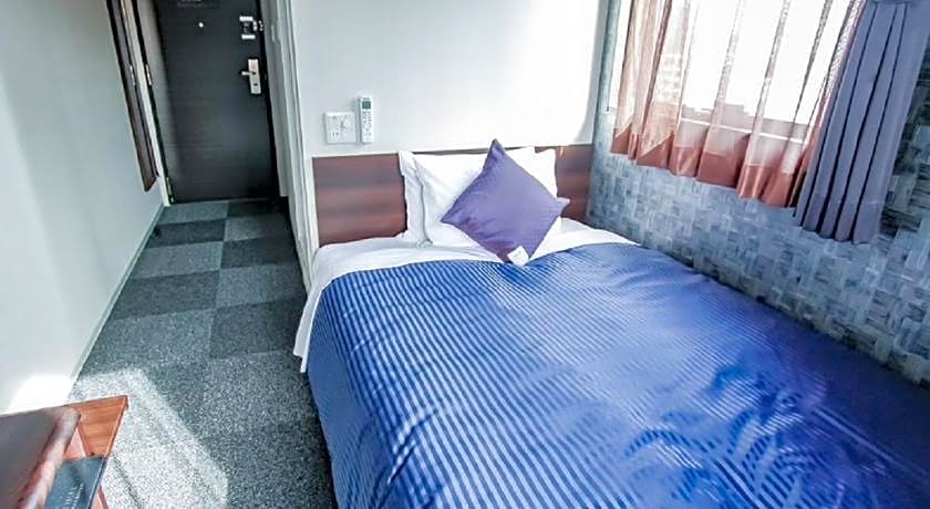 Hotel Livemax Umeda West