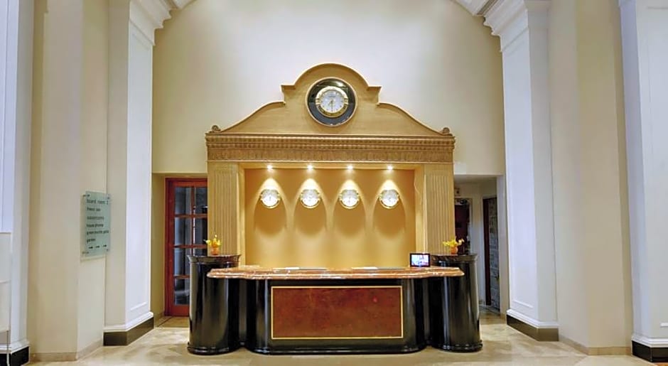 Lemon Tree Premier - The Atrium