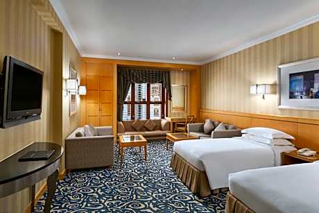 Deluxe Suite Partial Haram View with Twin Bed