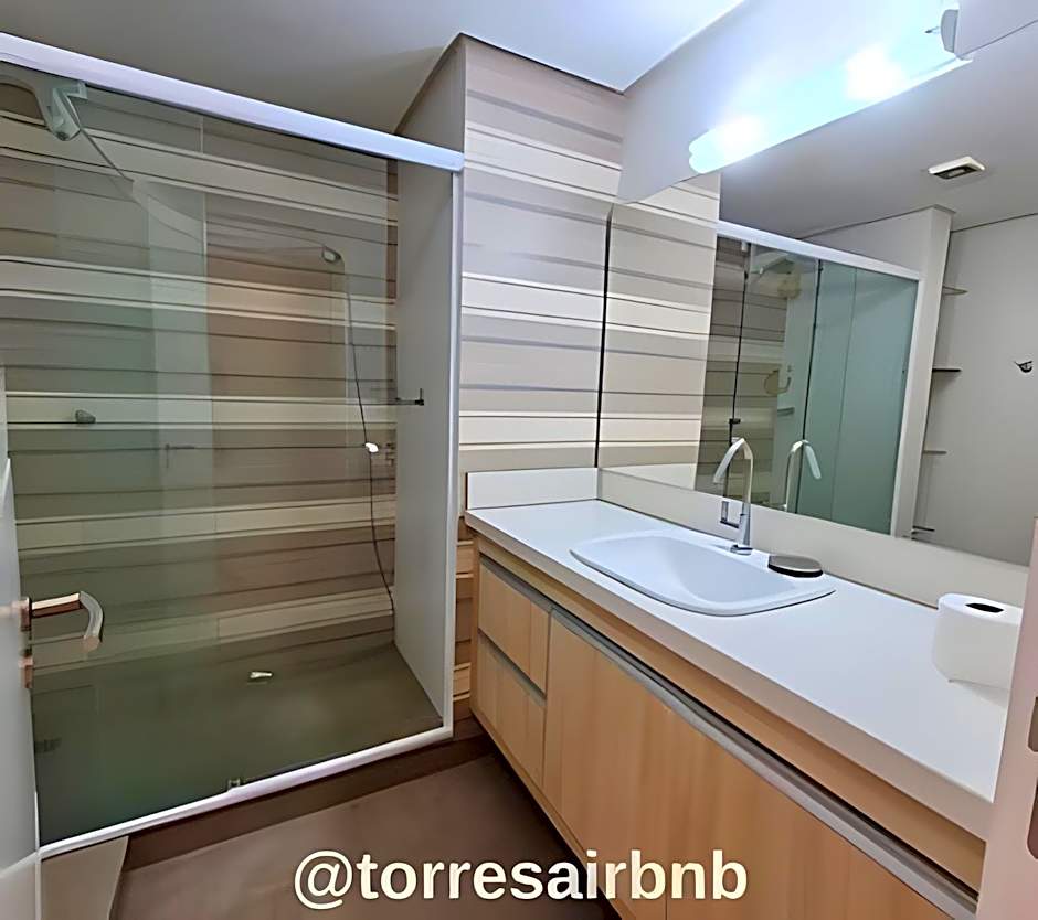 Cobertura duplex a memos de 300mts do mar | Quatro Praças