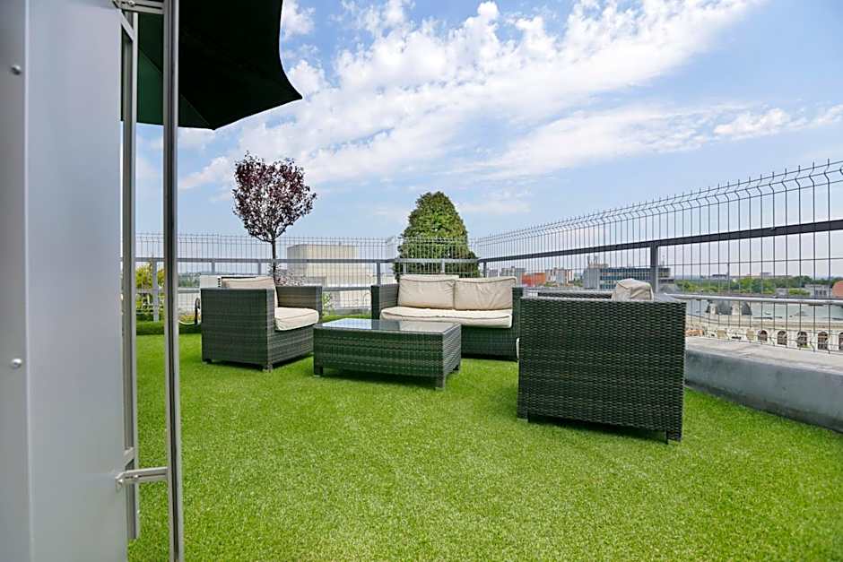 City Hotel Nitra with free parking