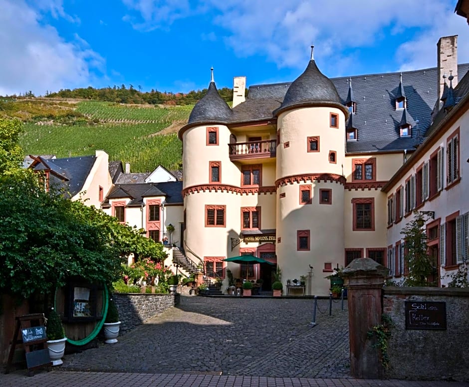 Hotel Schloss Zell