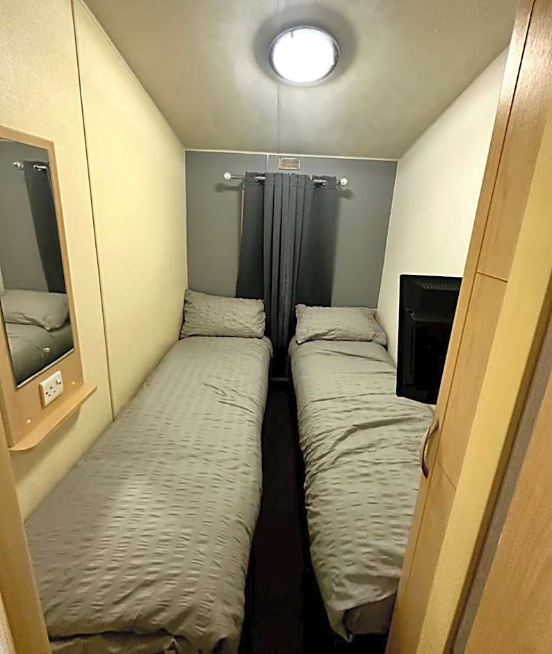 Goldflinch - 3 bedroom (8 birth) caravan Sand Le Mere