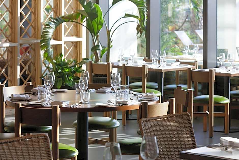 Hotel Indigo Grand Cayman By IHG