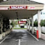 Caravelle Inn & Suites