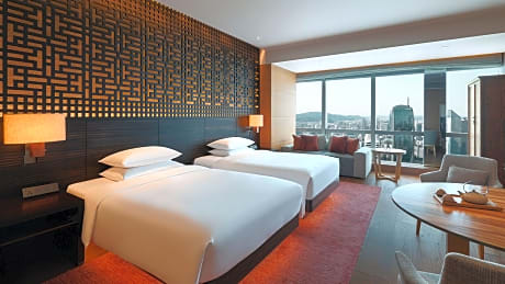 2 Double Beds Park View