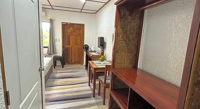 Sunshine Village Panglao