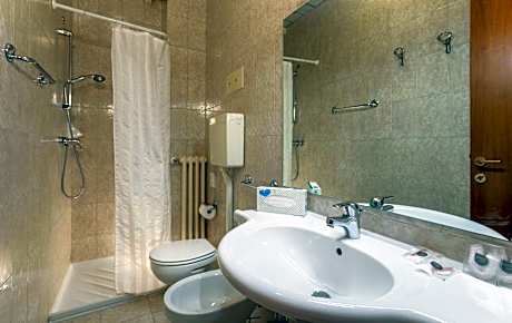 Economy Double or Twin Room