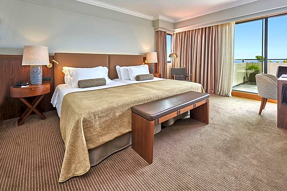 The Cliff Bay - PortoBay