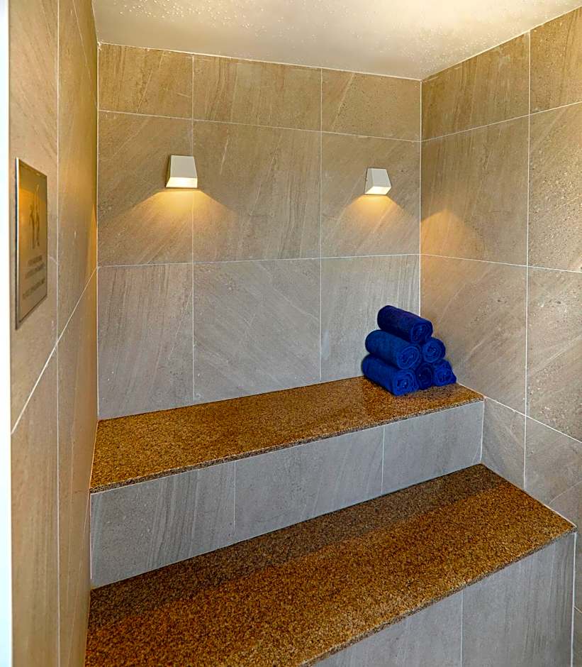 Orla Copacabana Hotel