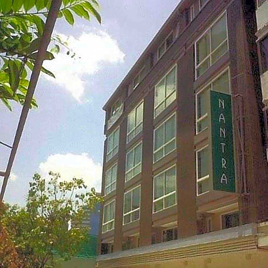 Nantra Sukhumvit 39 Hotel