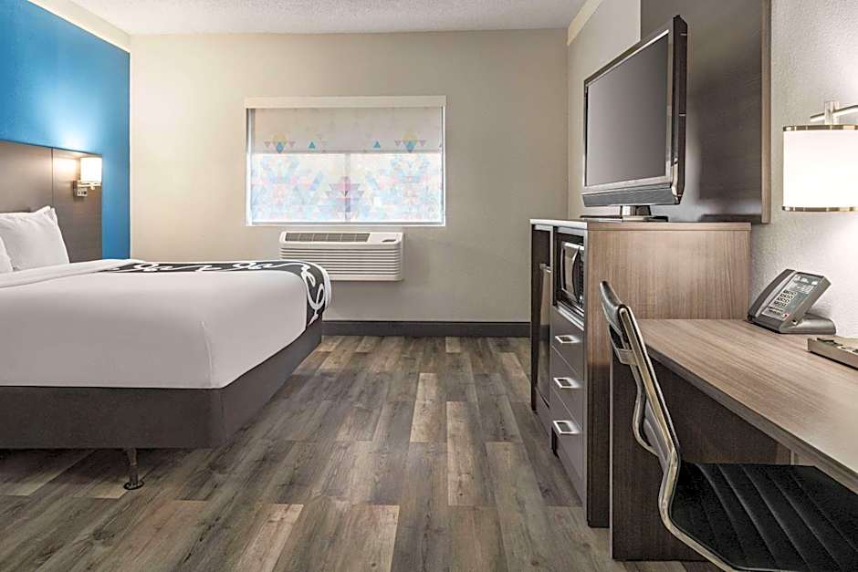 La Quinta Inn & Suites by Wyndham Round Rock North