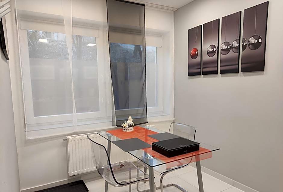 AQUA SOLAR APARTMANHÁZ