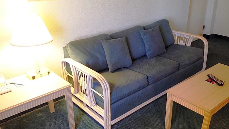 Cocoa Beach Suites Hotel