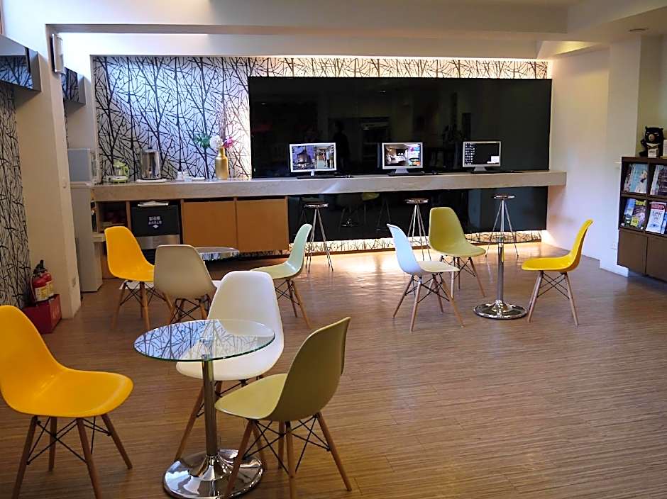 Hua Ge Hot Spring Hotel