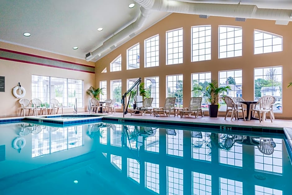 Hampton Inn & Suites Chincoteague-Waterfront, Va